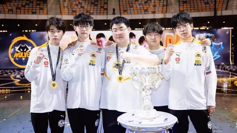 熊猫体育 - 官方平台赛事资讯与内容服务 - PANDA SPORTS 红黄牌与累积停赛